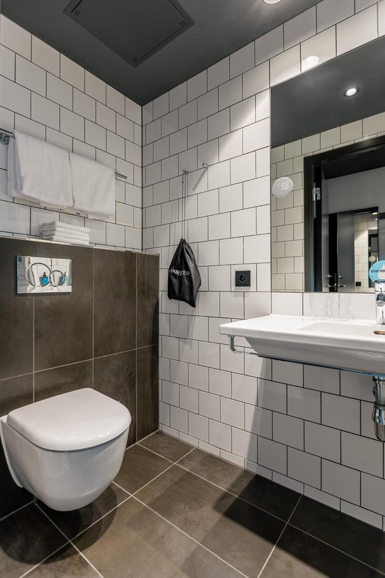 Comfort Hotel Vaesteras 外观 照片